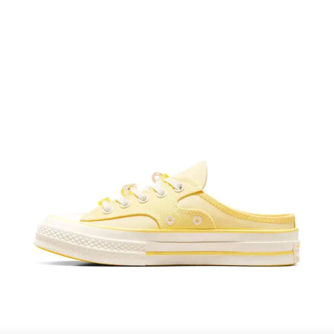 Converse Chaussures de skateboard pour femme, légères, Avant Garde, baskets antidérapantes, jaune