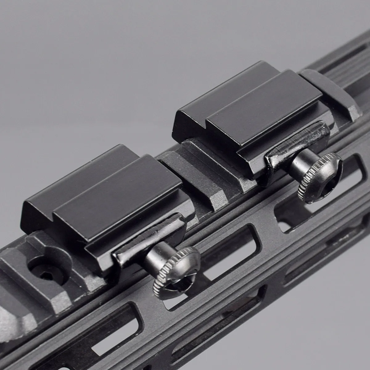 2Pcs/Pair Hunting Scope Mount 20mm to 11mm Base Weaver Picatinny Rail To Dovetail Rail Adapter Base Caza Hunting Accessories