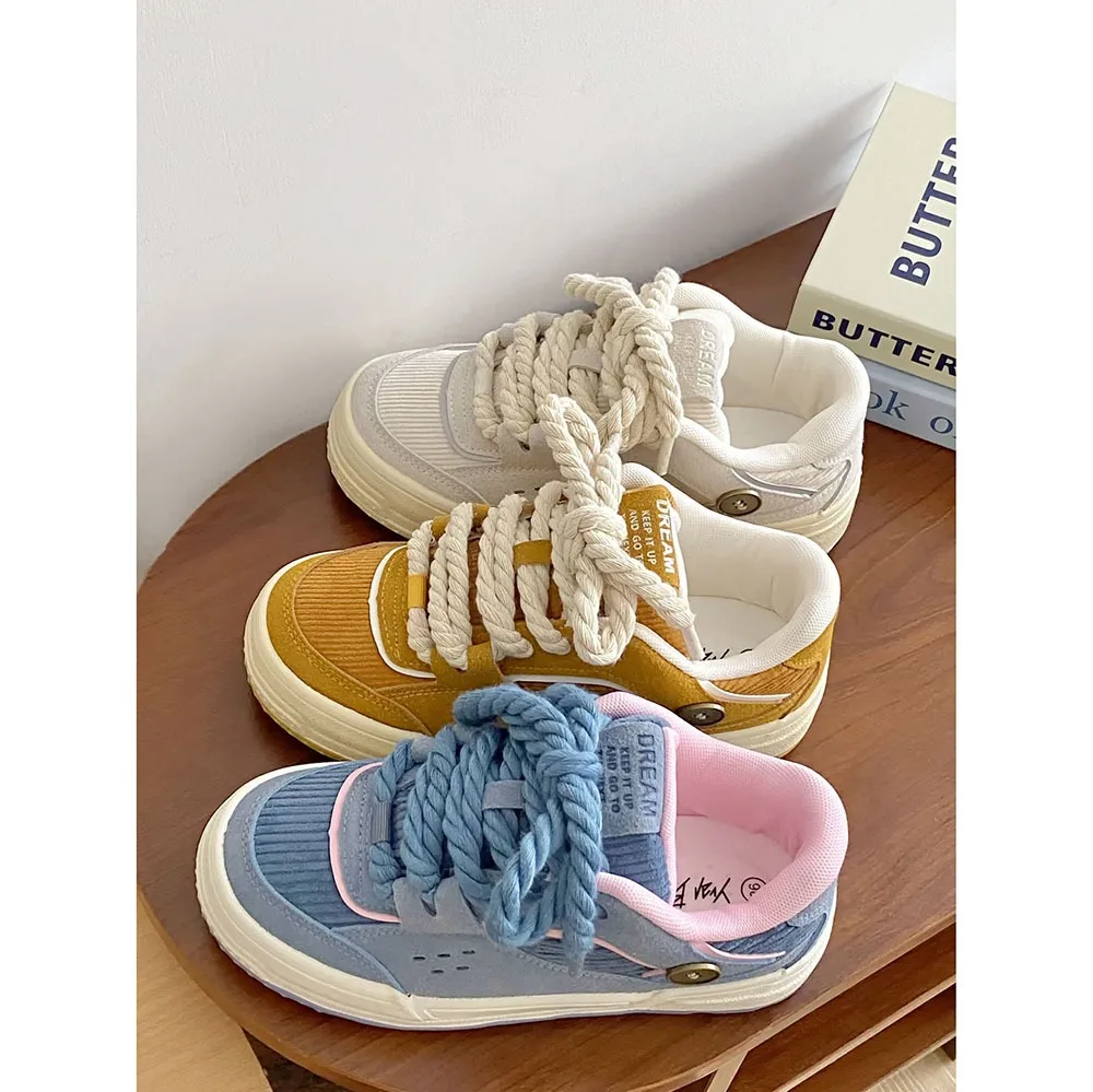 Thick Soled Leather Top Quality Women Shoes 2024 Instagram Trendy Fashion Soft Soled Women Casual Shoes Sports Shoes 24-152