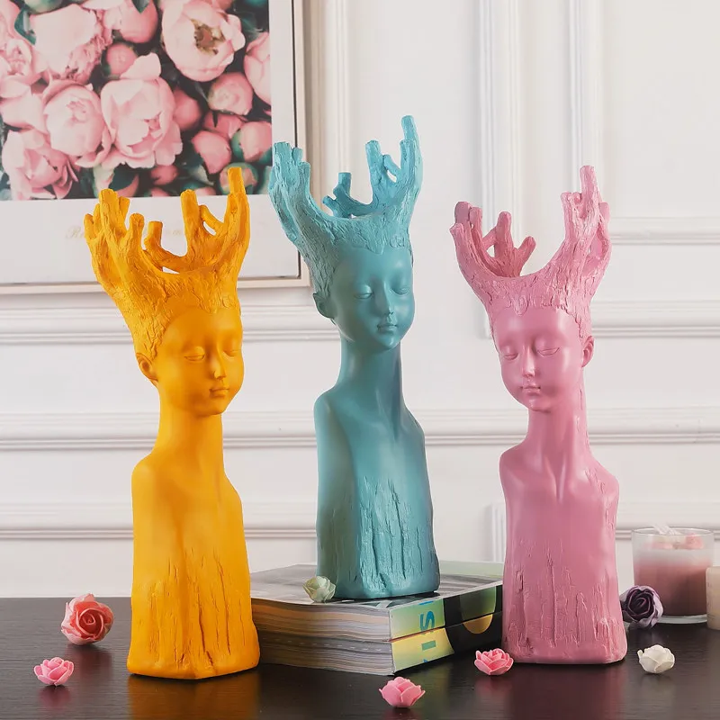 

European Resin Girl Flower Vase Ornaments Home Livingroom TV Cabinet Figurines Crafts Hotel Cafe Office Desktop Furnishing Decor