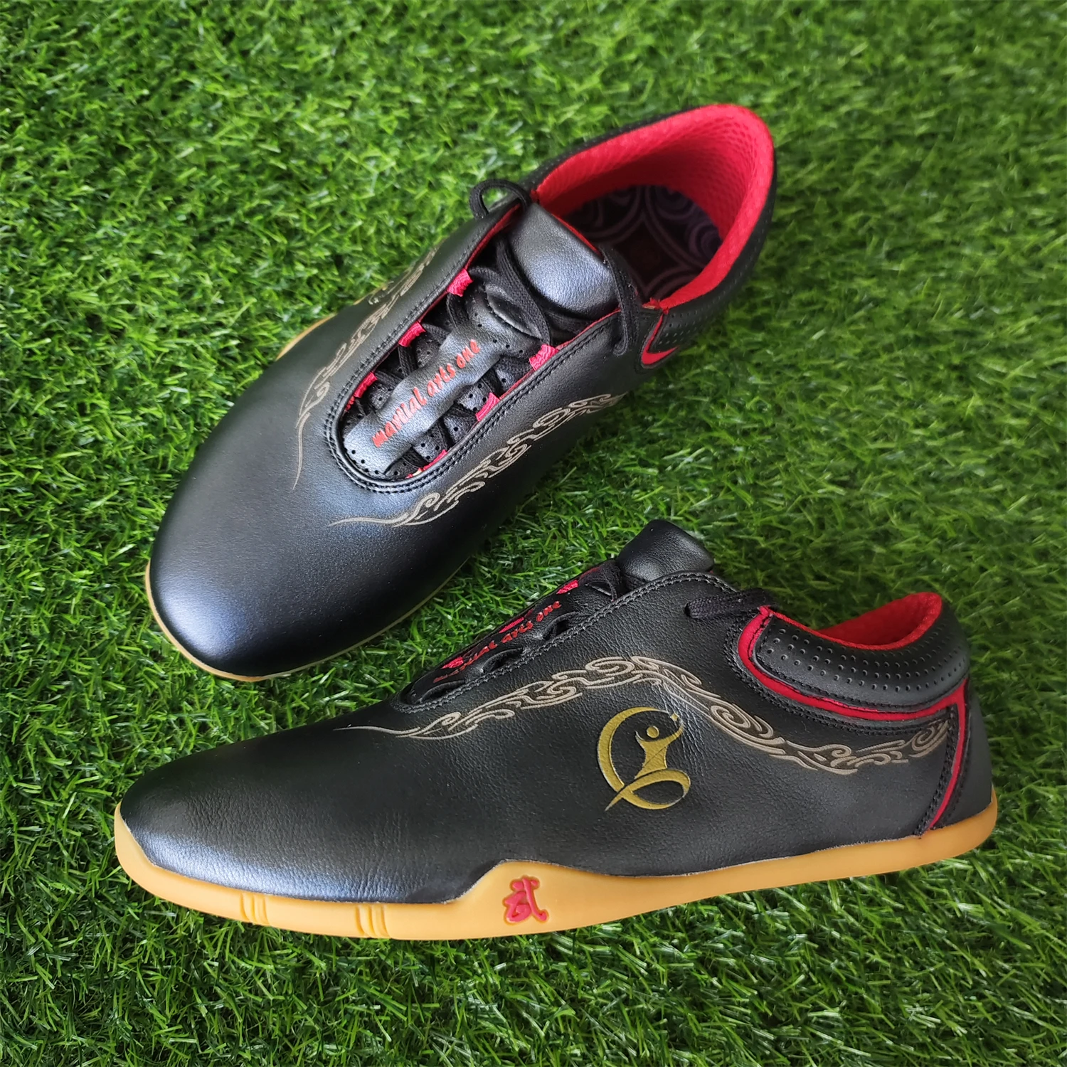 Genuine Leather Kung Fu Tai Chi Shoes Martial Art Shoes Sneakers Soft Cowhide Classic Pattern Free Flexible Sole Men Women