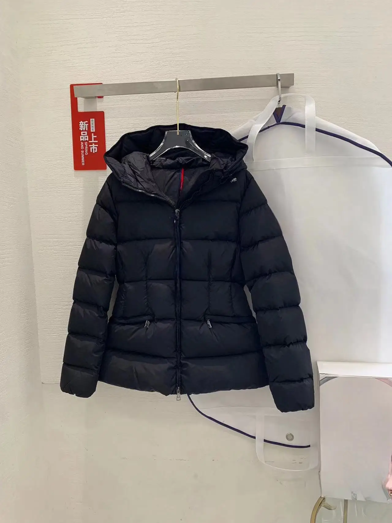 

2023 Winter New Thickened 90 White Goose Down Warm Mid length Coat Women's Hooded Waist Closing Down Coat Short Coat