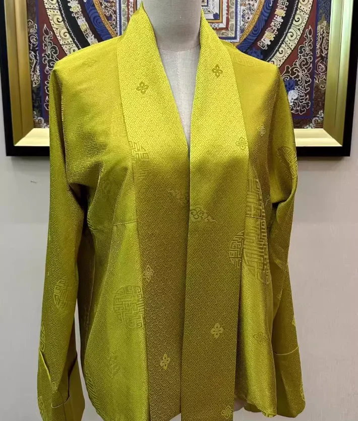 

Women's Tibetan Robe Layered with Solid Color Shirt Ethnic Style Tibetan Clothing Paired with Shirt Bottom Tibetan Clothing