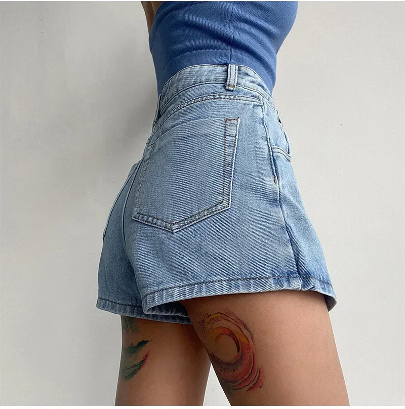 Summer Shorts Detail View