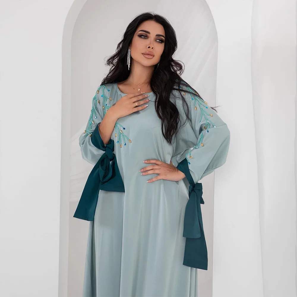 

Abaya For Women Muslim Dubai Arab Women's Fashion Hot Diamond Contrast Satin Robe Embroidery O-neck Long Sleeves Abaya Clothing