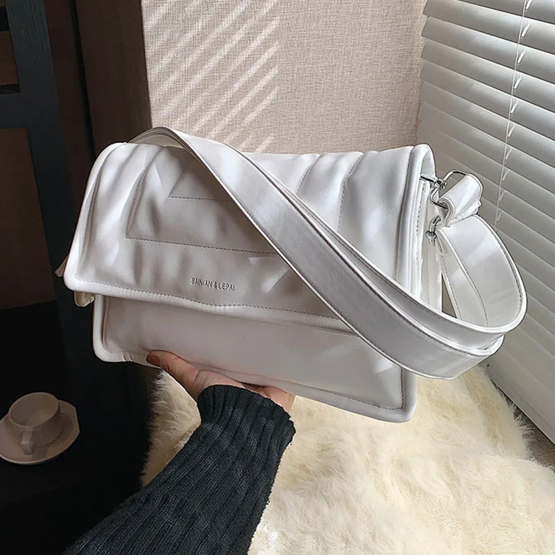 

Soft Leather Bag Women's 2023 Crossbody Women's Bag Underarm Cloud Bag Large Capacity High-Grade Sentong Qin Tote Bag Mother