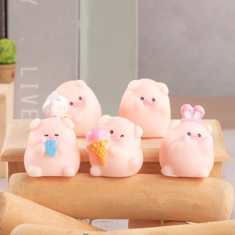 Description Picture 2 of itemSculptures & Figurines Miniatures Cute Pink Pig Micro Landscape Ornaments For Home Decorations Room Decor Desk Accessories