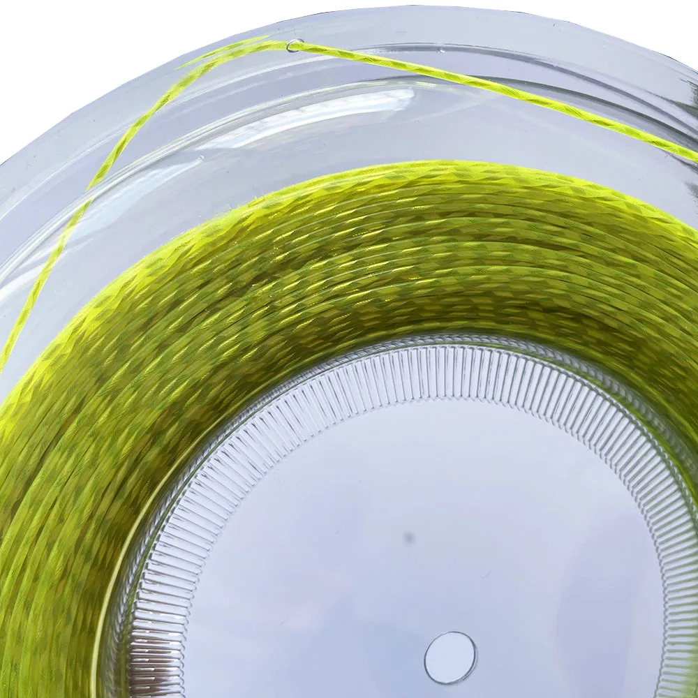 Nahaufnahme einer Multifilament-Tennissaite