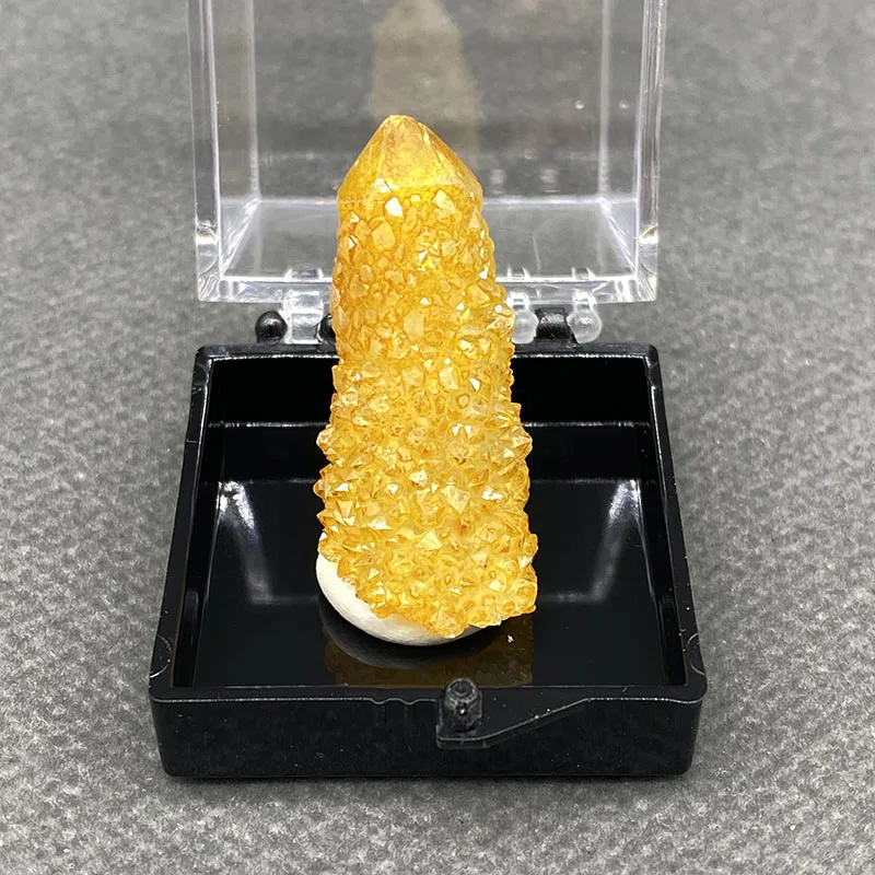 100%  Natural citrine Mineral Specimens Stones and Crystals Healing Crystal from China Box size:35*35*35mm