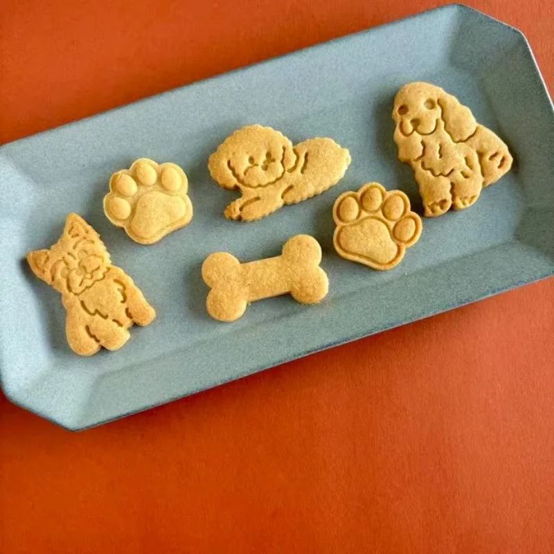 Cartoon Pet Claw Bone Cookie Mold