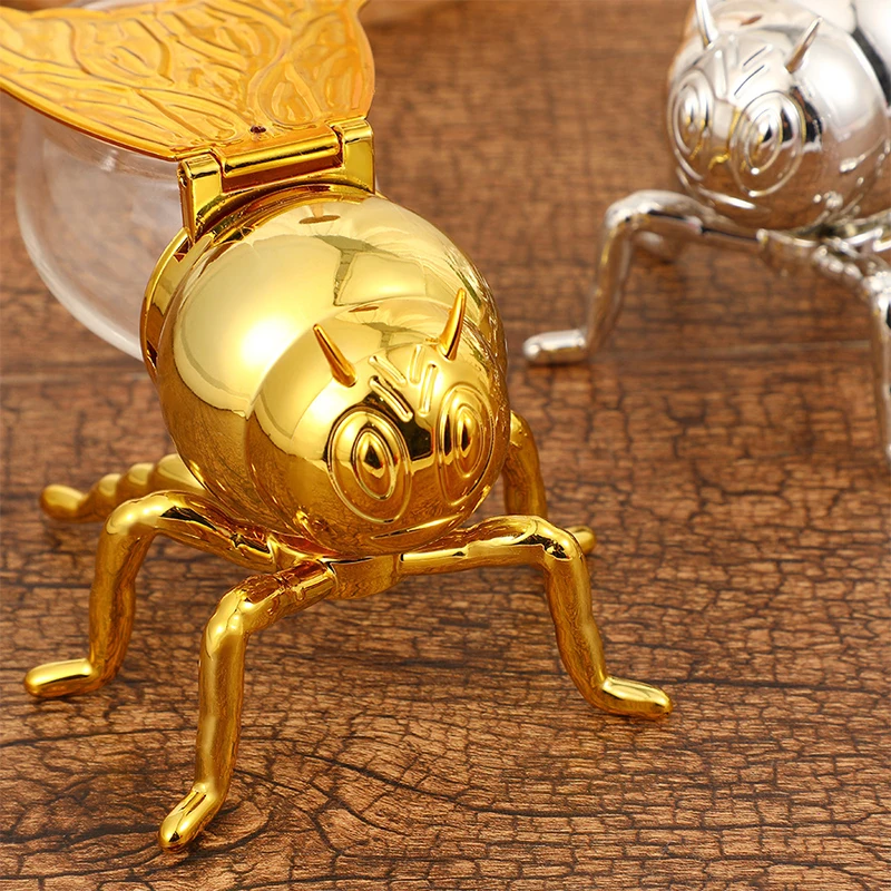 Creative Cartoon Bee Shaped Seasoning Jar Honey Pot With Spoon For Kitchen Decor Festive Parties Condiments Oil Storage Holder