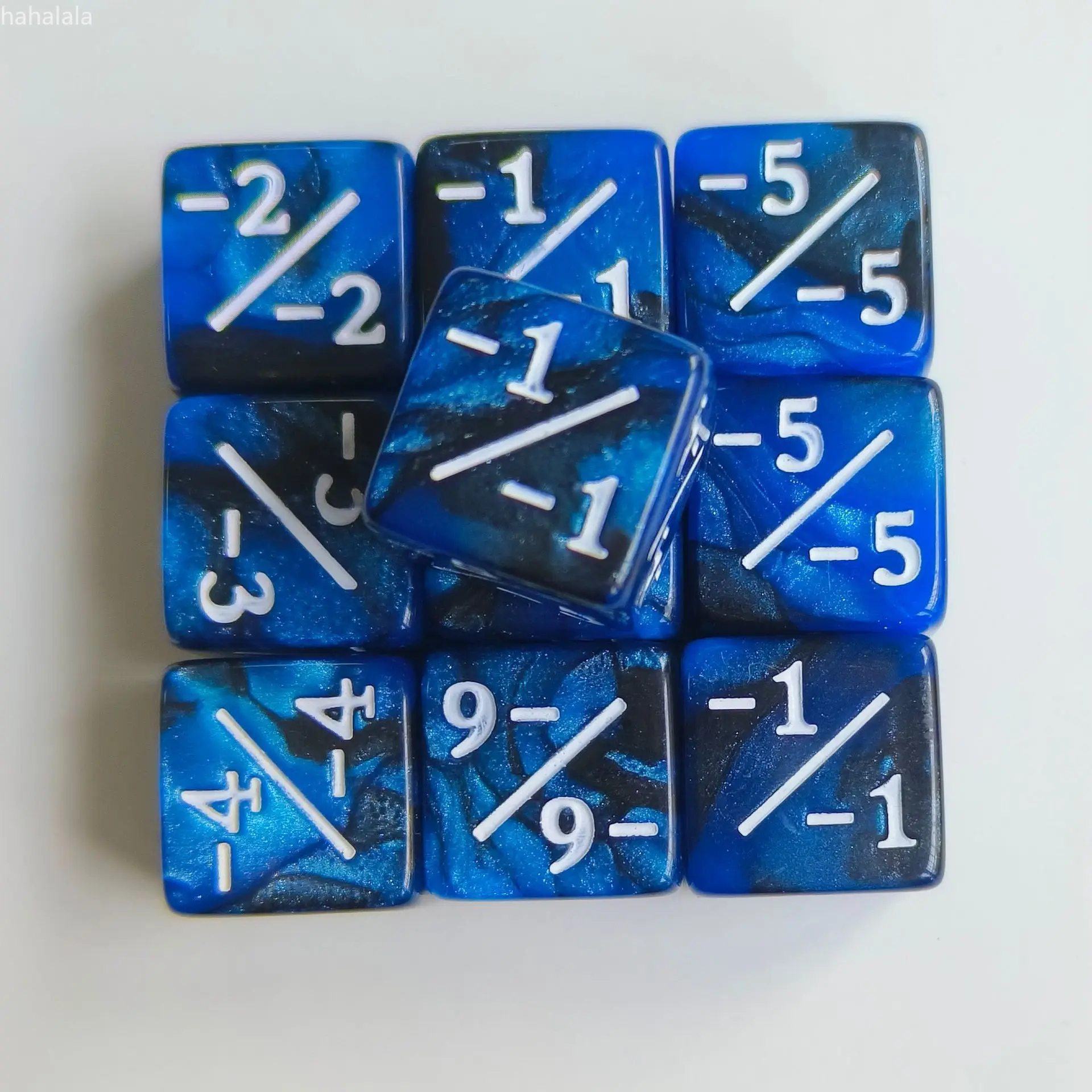 10pcs 16mm 사각형 각도 플러스 마이너스 기호 주사위 D6 플러스 마이너스 주사위 Wanzhi 카드 Rpg 보드 게임 엔터테인먼트 주사위 세트 Dnd 세트