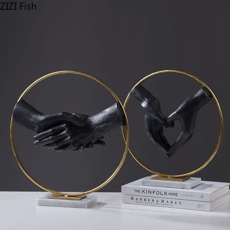 

Friendly Spirit Statue Creative Shake Hands Ornaments Desk Decoration Character Gesture Resin Crafts Living Room Furnishings
