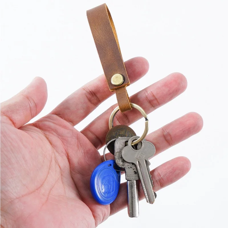 

100% Genuine Leather Car Key Holder Vintage Cowhide Men Housekeeper Key Chain with Metal Ring Hook Small Gift
