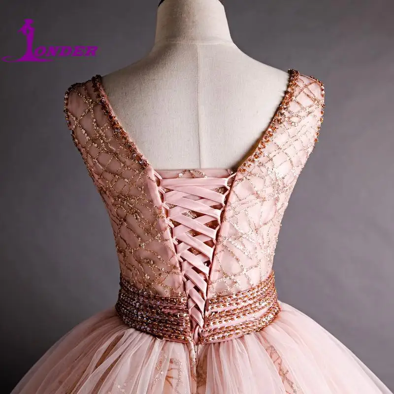 Sonder Vintage Ball Gown Quinceanera Dresses Petite Girls Birthday Party 15 Quinceanera Dress V-neck Beautiful Shirt