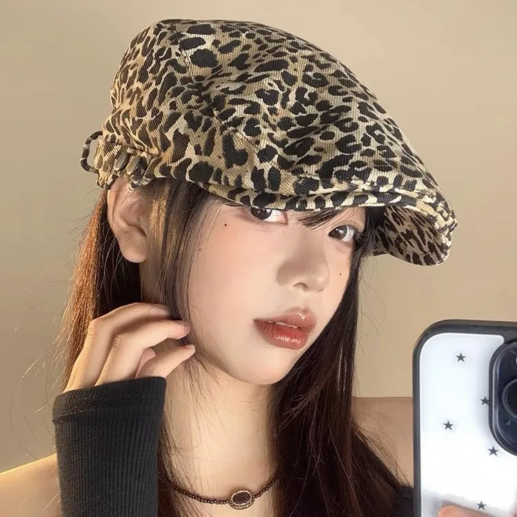 Vintage Leopard Print Forward Hat Lady Autumn Winter Spring Show