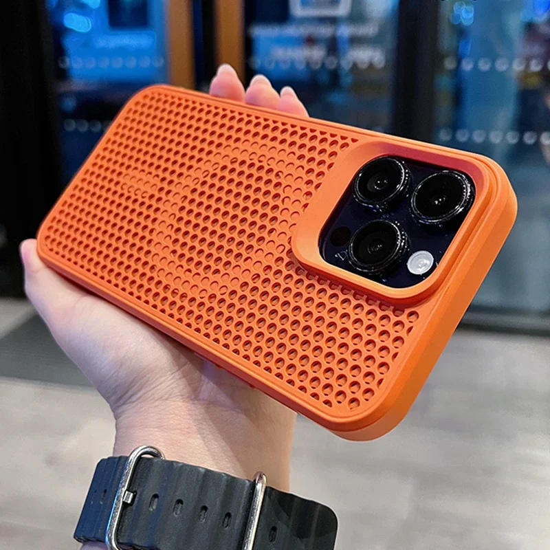 HTYTFC Custodia traspirante con dissipazione del calore per iPhone 16