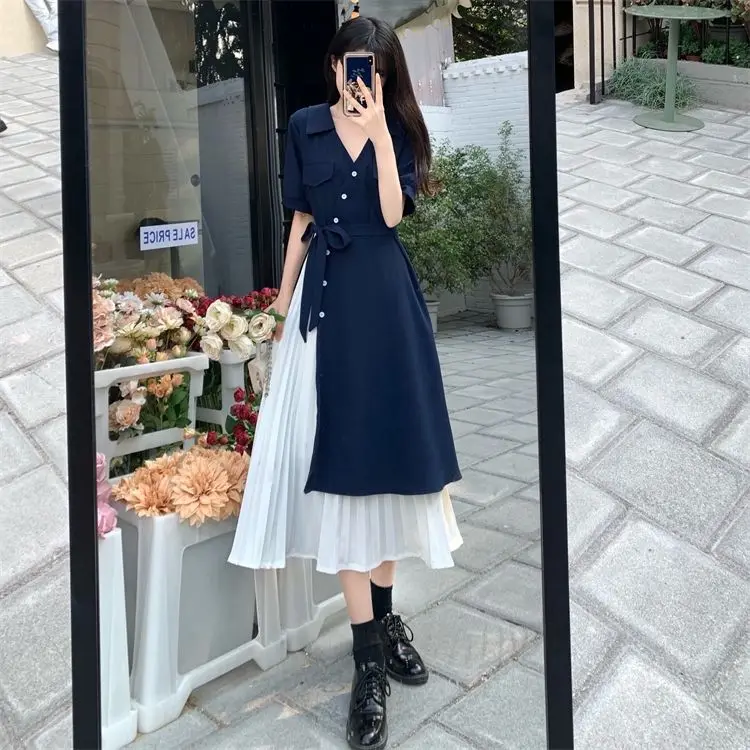 

Summer Of New retro French V-Neck Dress Was Designed With A Sense Of Niche Slim Waist And Irregular Dress Ladies Shirt Dres