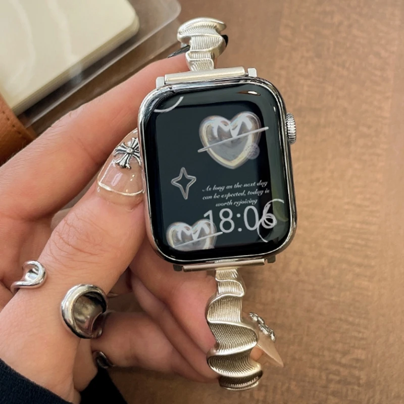 

Luxury Metal Wave Bracelet Strap For Apple Watch 8 7 6 5 4 3 2 SE Ultra Fashion Lady Band For iWatch 41mm 49 45 44mm 42 40 38mm