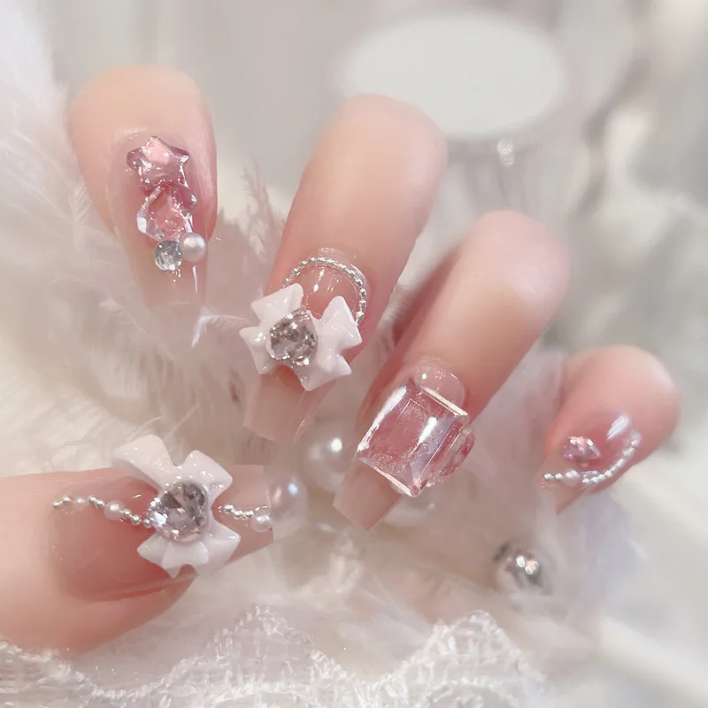 Fake Nails 24Pcs Mid-Length 3D Flower Pearl Designs Nude Pink Press on For Women DIY Manicure