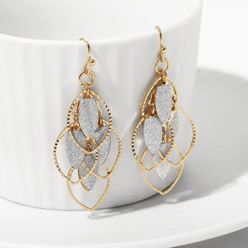 Vinatge Boho Style Elegant Leaf-Shaped Dangle Earrings for Women New Fashion Statement Earring Party Jewelry Gifts