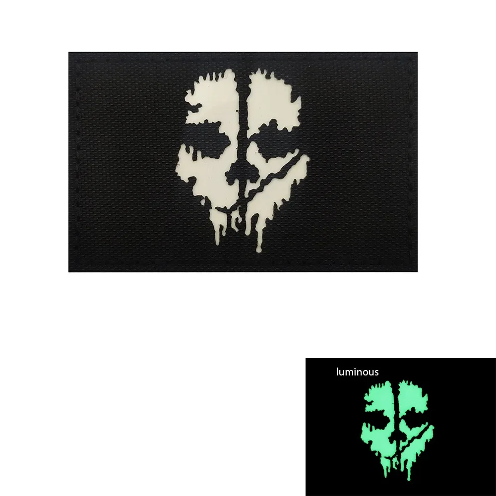 Call Of Duty Ghost Mask Patch Ricamata Tactical Morale Badge On Zaino Jacket Sticker Hook & Loop Patch Per Abbigliamento