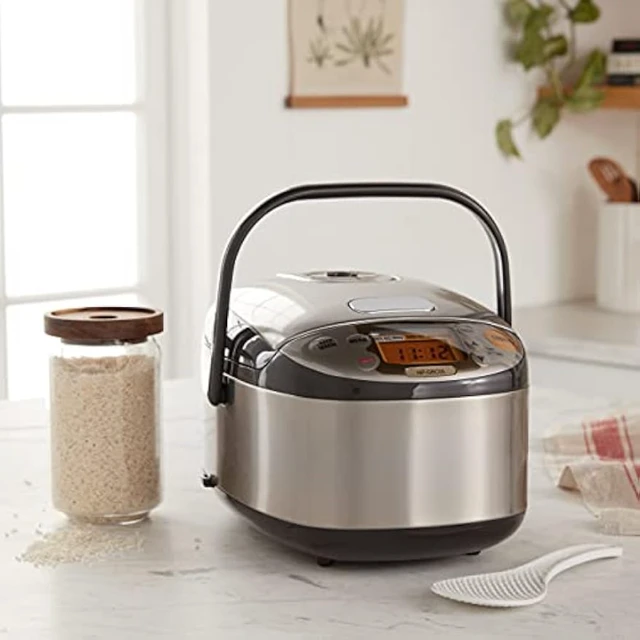 Zojirushi Np-gbc05xt 3 Cup (Uncooked) Induction Heating Rice Cooker and Warmer, Stainless Dark Brown, Made in Japan, Silver