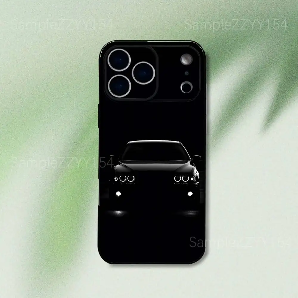 Sleek Black & White Non-Slip Soft Phone Case s