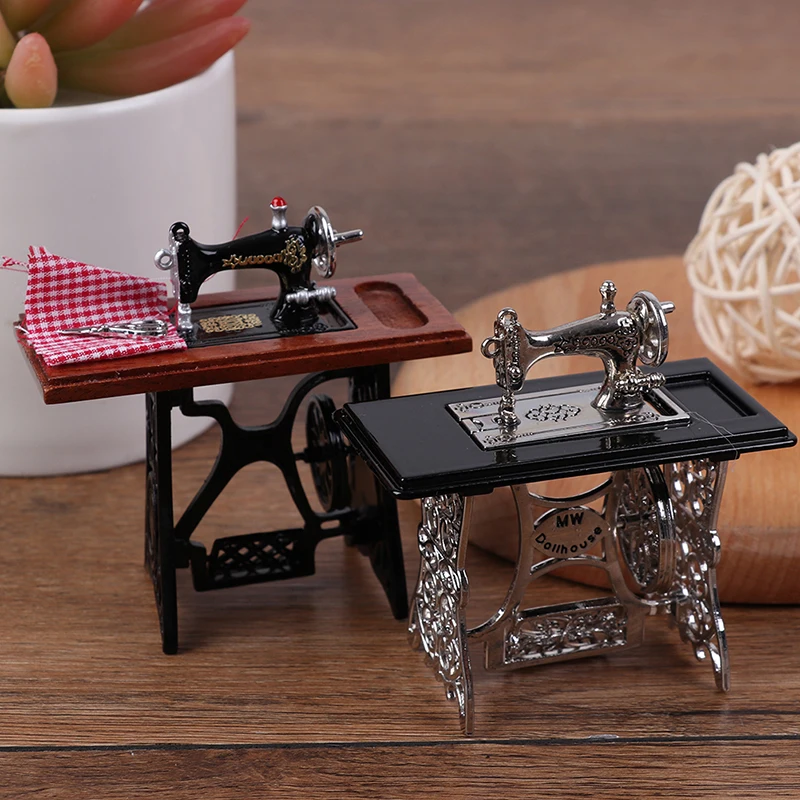 Black Silver Mini sewing machine,Play house toys artisan Photography props,miniatures decoration,Dollhouse Accessories-1 pcs