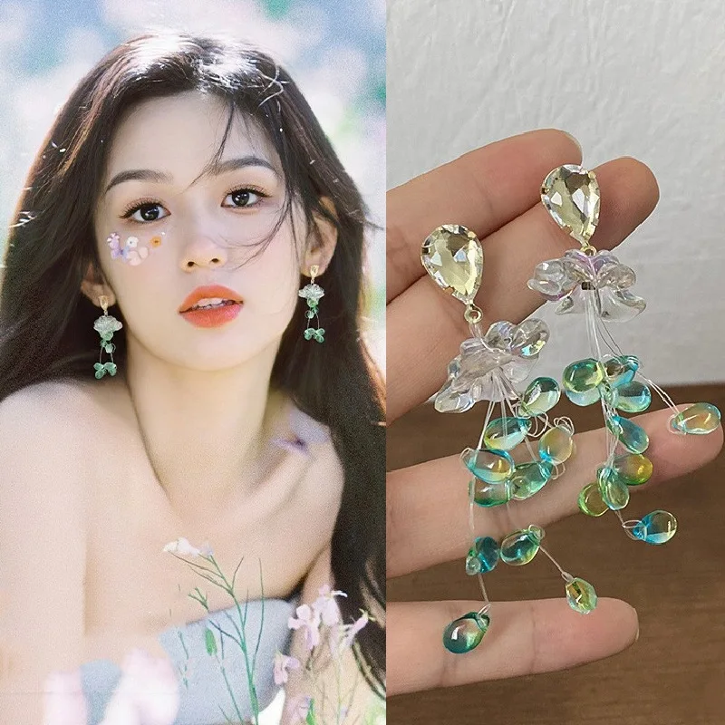 

New Romantic Rhinestone Tassel Flower Earrings Geometric Transparent Acrylic Water Dangle Drops Earrings for Women Party Jewelry