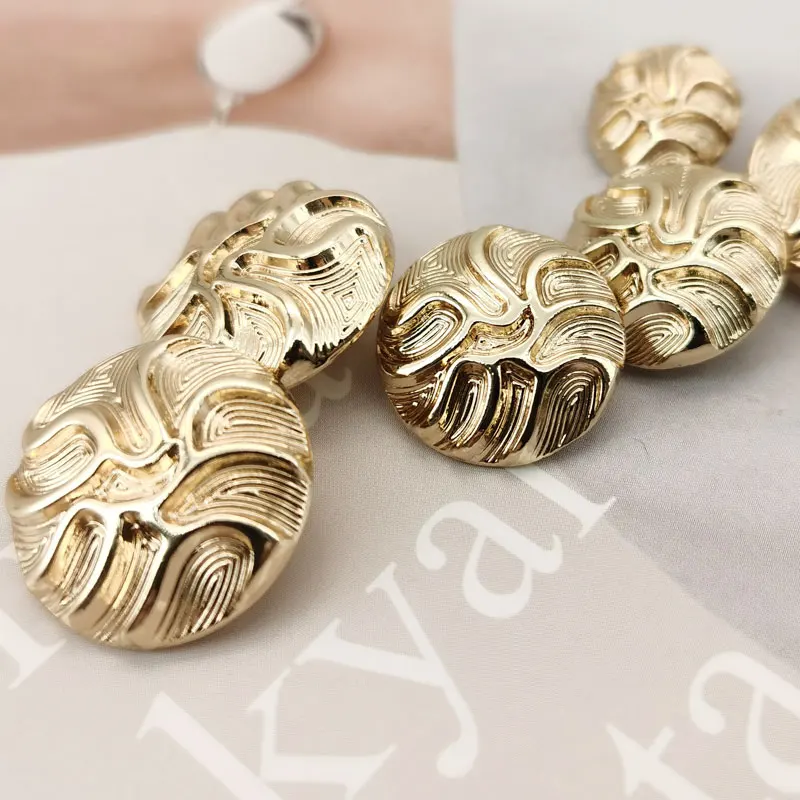 Luxury Round Metal Buttons for Clothing Coat Sewing Accessories DIY Crafts Supplies Garment Fashion Buckle Wholesale New 6pcs 4