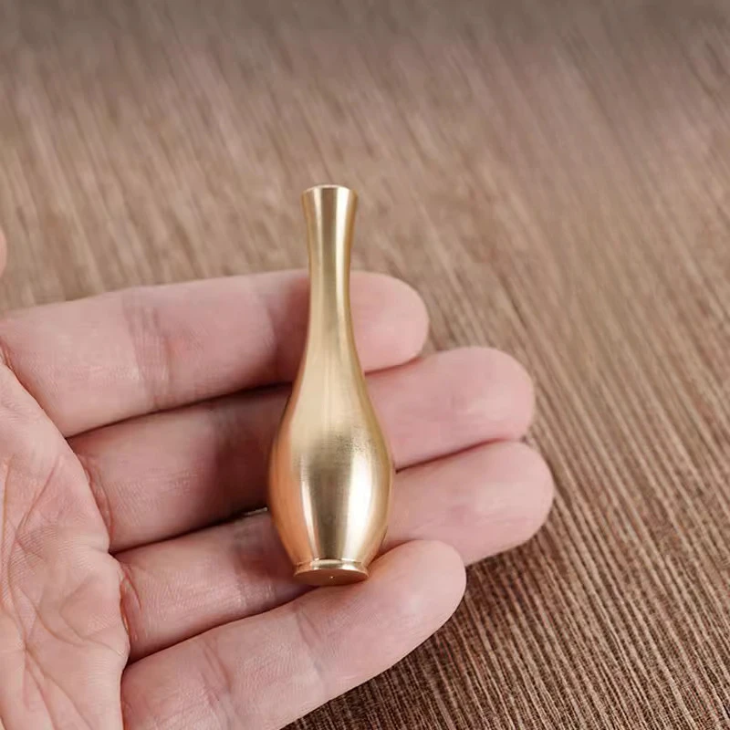 Chinese Style Creative Copper Small Vases Ornament, Home Living Room Desktop Decoration, Solid Color, Metal Brass Mini Vase, 1Pc