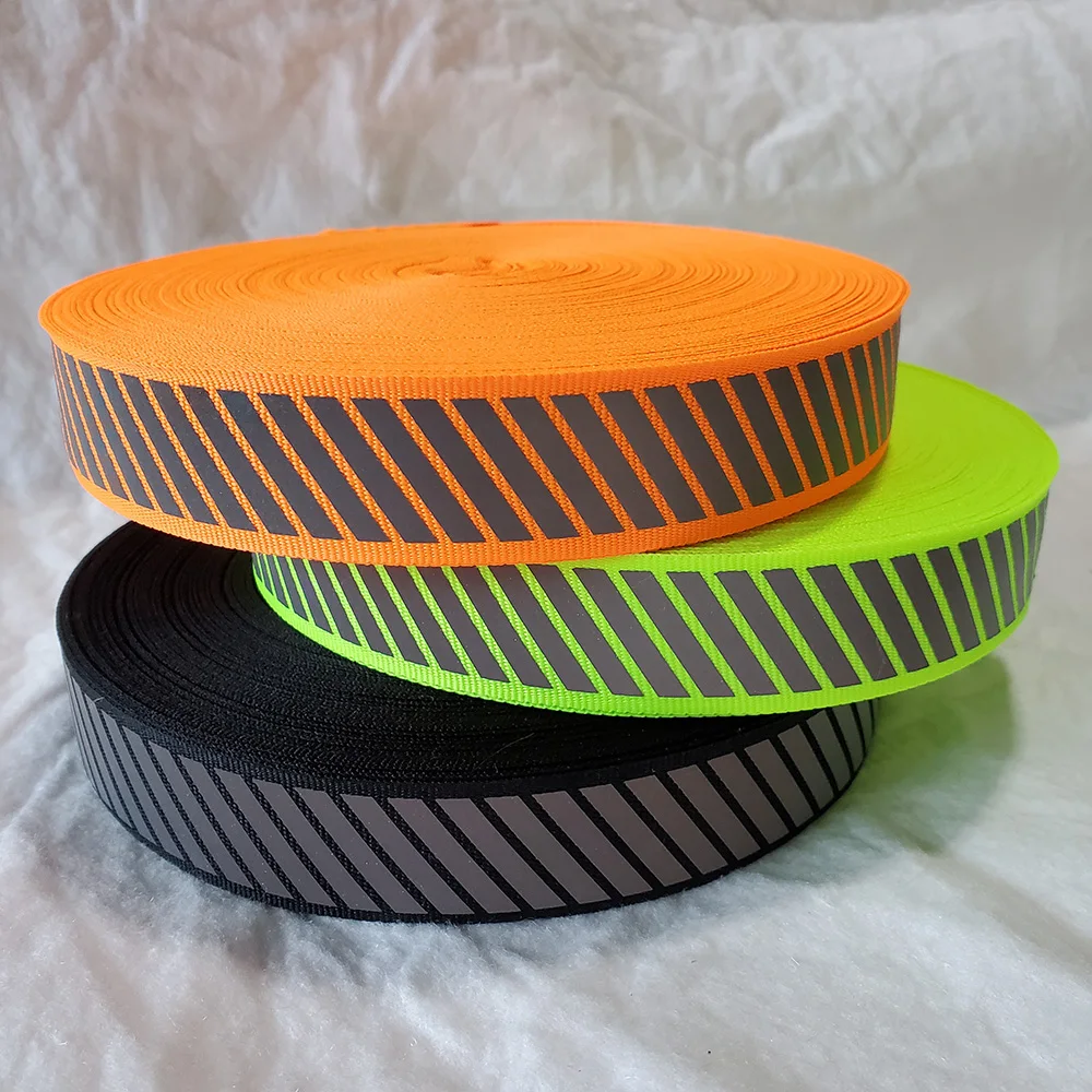 Рисунок 2 - 2,5 см ширина саржевая тесьма Светоотражающие