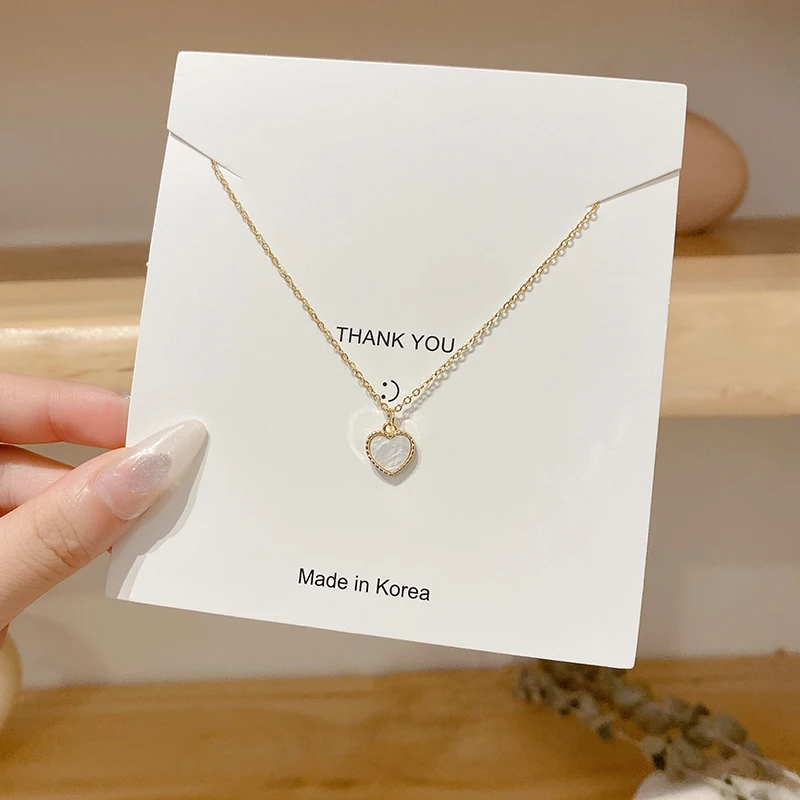 High-quality Beautiful Temperament Fashion Jewelry Heart Shape Gold  Plated Sweet Heart Shaped Crystal Pendant Necklaces