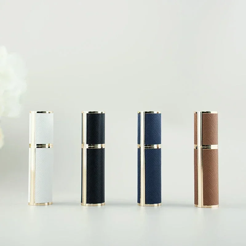 Portable Leather Perfume Bottle Sprayer Refillable Empty Perfume Atomizer for Travel 5ML 1PC
