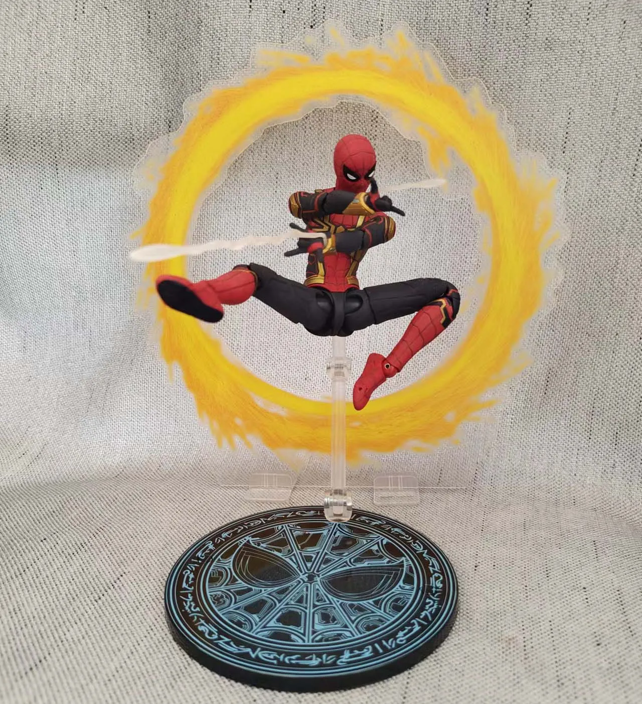 thumbnail image 1 of Figura de acción original de Bandai Shfiguarts Spider Man: No Way Home de las tres generaciones de Marvel, modelo coleccionable, juguetes Spiderman, 1 of 5