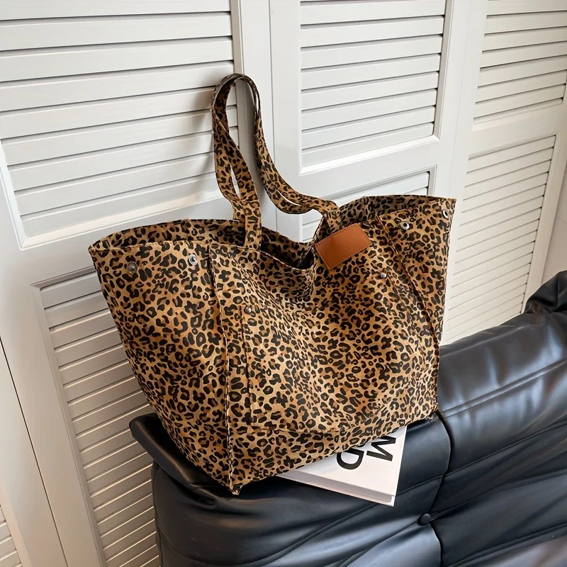Stylish Leopard Print Tote Bag for Women Lightweight Shoulder Bag with Brown Accents, Perfect for Commuting Handbag Travel Bag