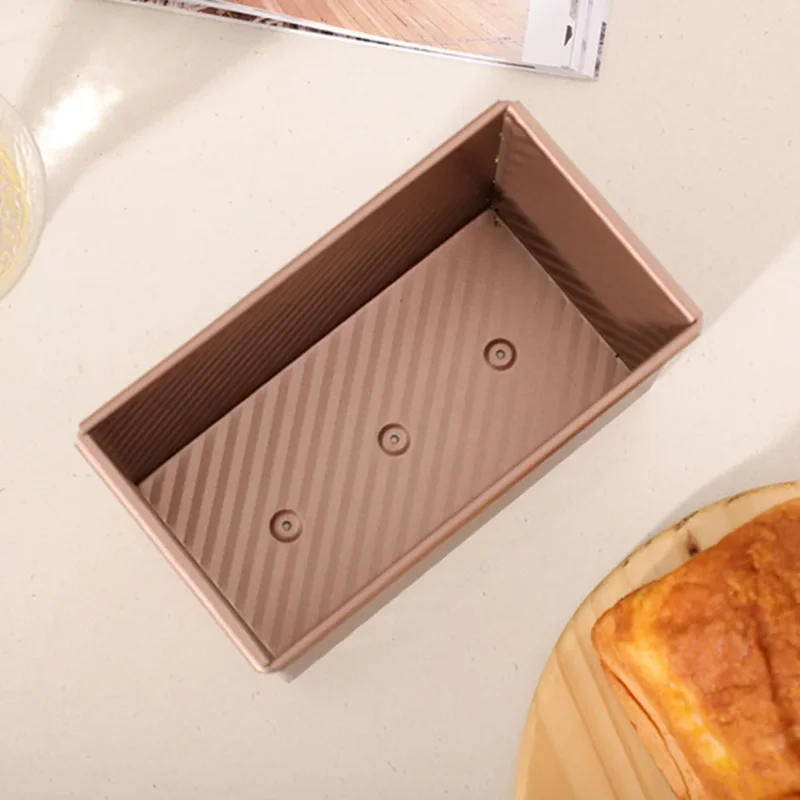 Bread Mold 1Pcs Rectangle Loaf Pan with Cover Bread Baking Mould Cake Toast Non-Stick Toast Box with Lid Aluminized Steel Bread Mould
