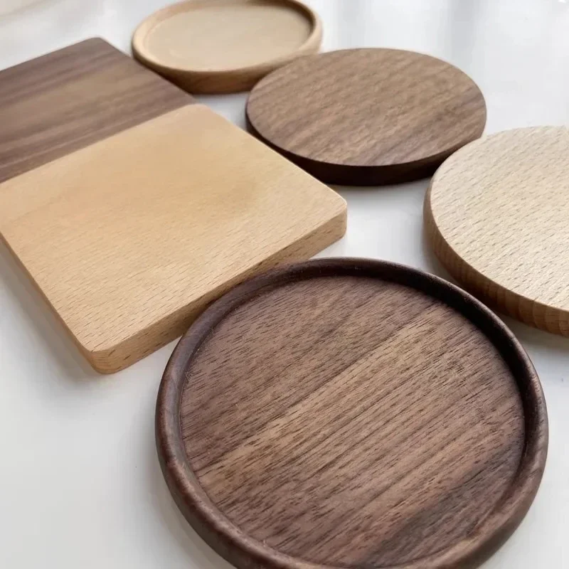 Sottobicchieri In Bambù Gokoti Set Da 4 - 2 Quadrati E 2 Rotondi, 15x15 Cm, Termici E Lavabili