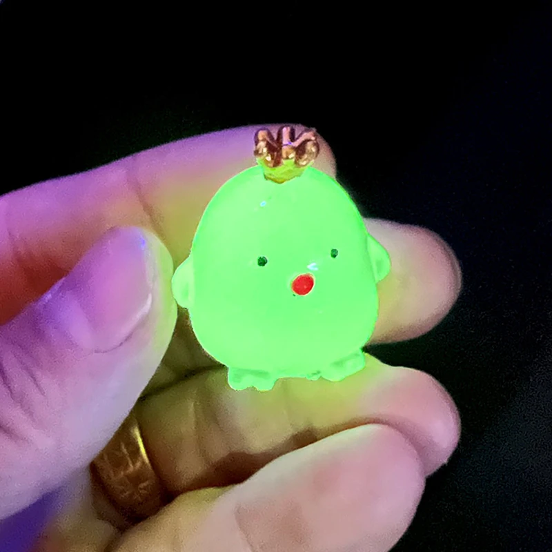 

1PC Luminous Crown Chicken Microlandscape succulent plant DIY decorative creative luminous toy kid toys
