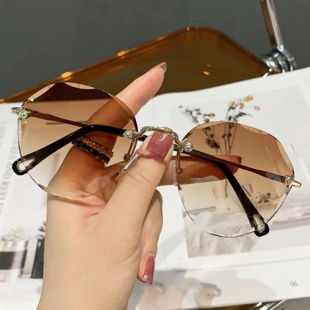 INS Classic Rimless Round Sunglasses for Women Sexy Gradient Oversized Sun Glasses Female Vintage Outdoor Big Frame GogglesUV400