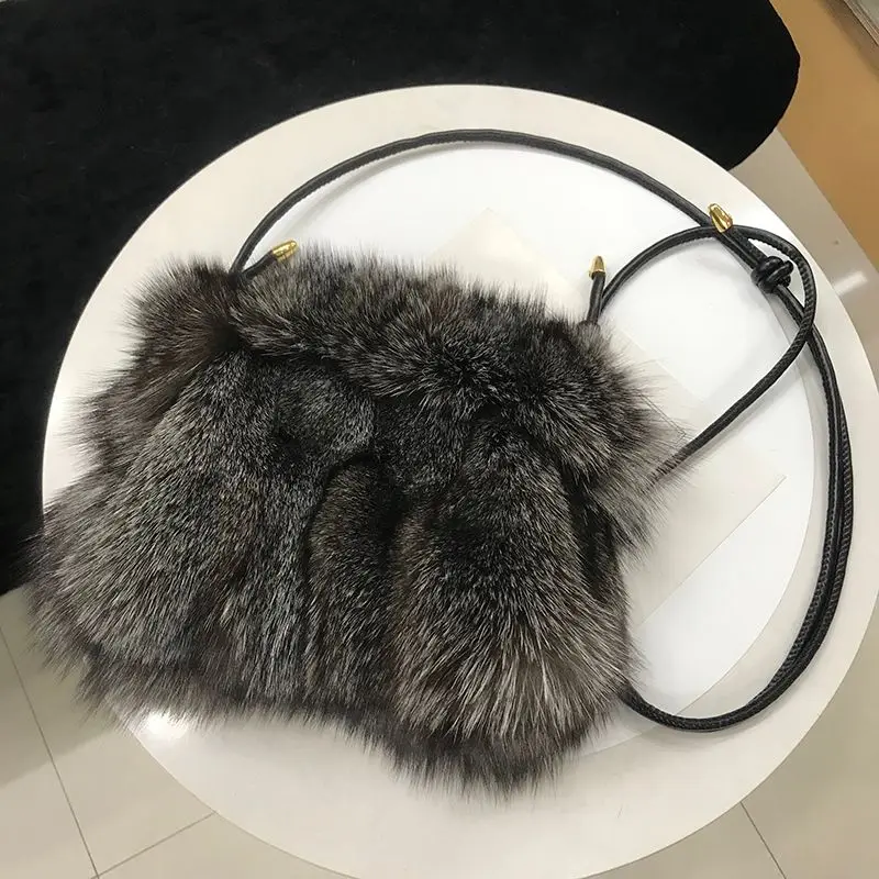 Importato Capelli Di Volpe Blu Volpe Naturale Piccola Borsa Quadrata Argento Borsa Per Capelli Di Volpe Alta Estrema Vera Pelliccia Erba Obliqua Cintu