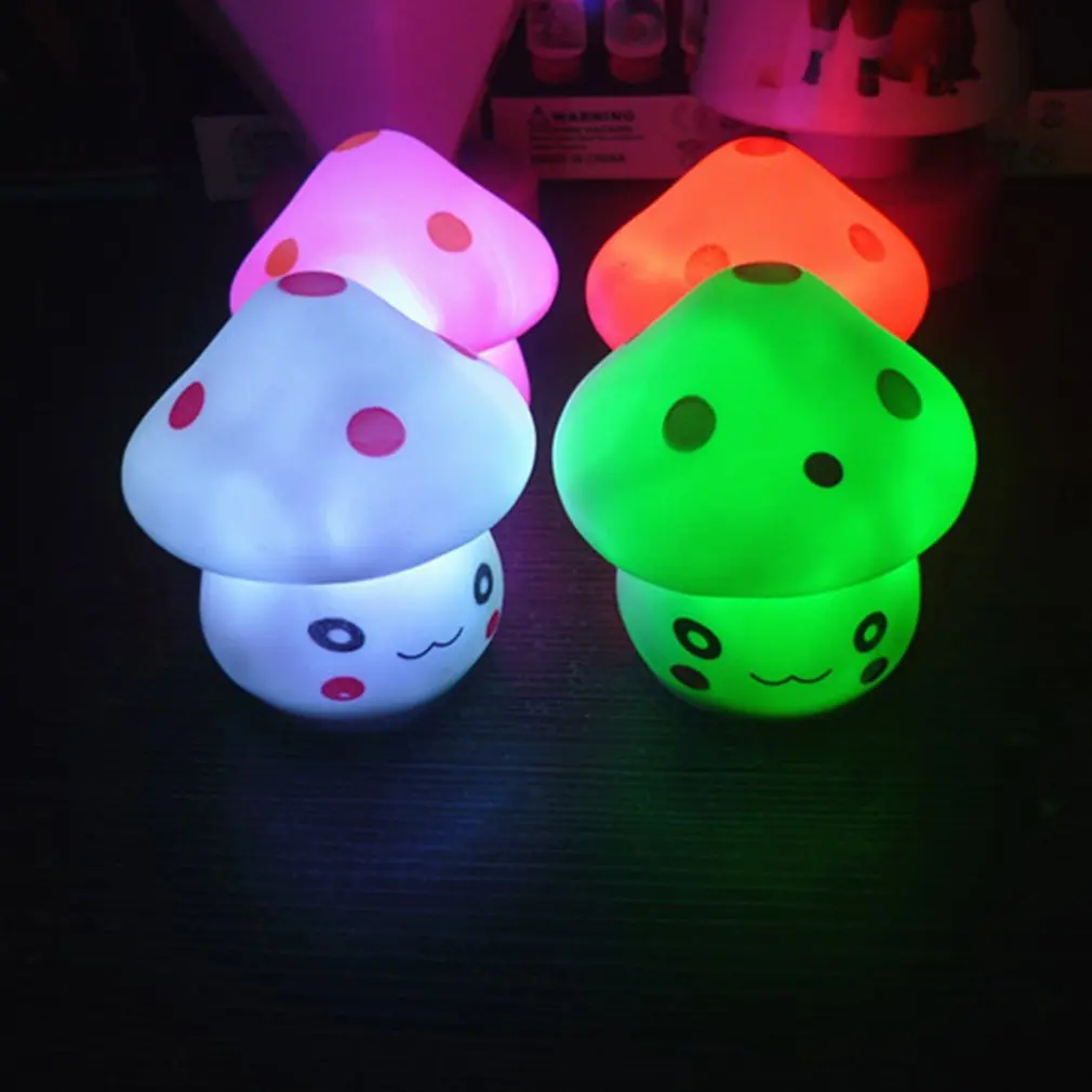 

LED Novelty Lamp 7-Color Changing Mini Lamp Night Light Romantic Mushroom Shape Light Cute Lamp Decor