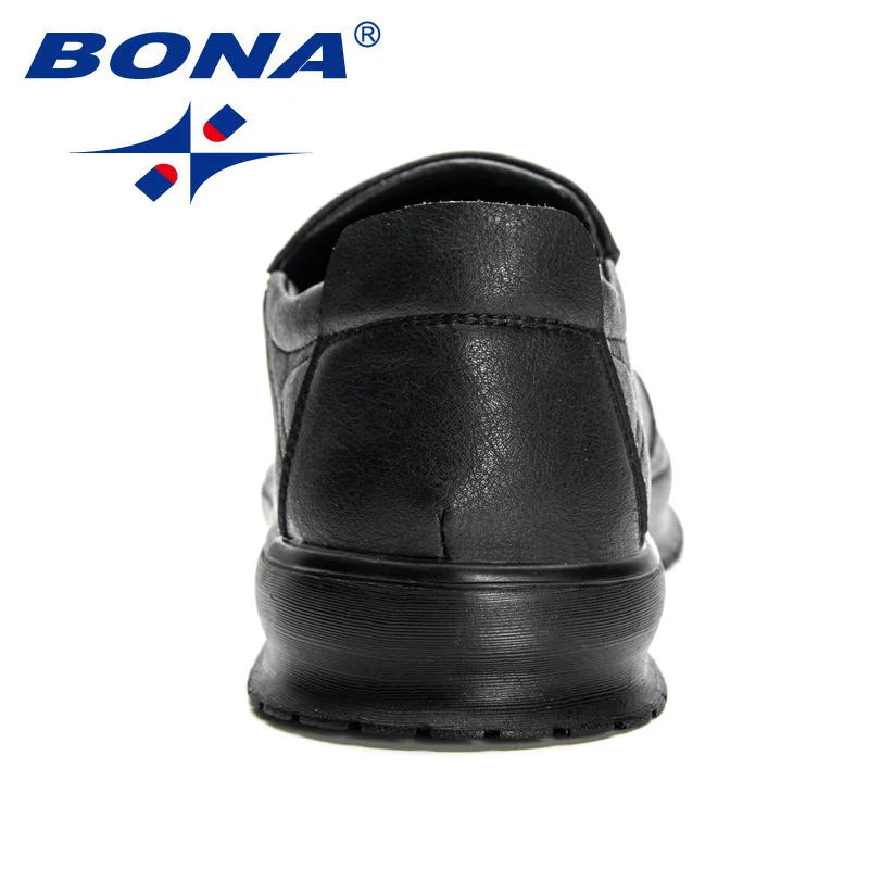 BONA حذاء كاجوال جلد طبيعي