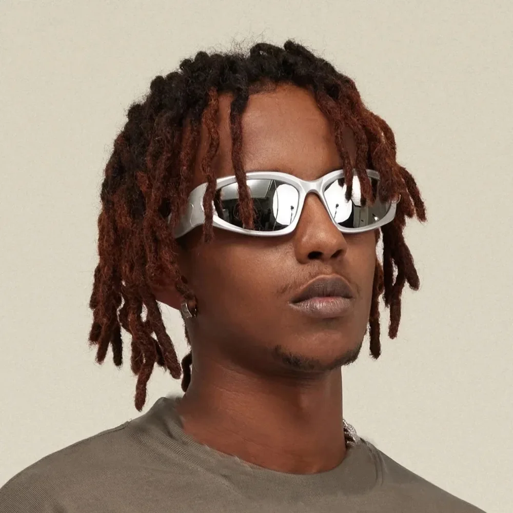 Fashion Vintage Cyberpunk Y2K Sunglasses Men Women Luxury Brand Designer Square Silver Punk Sun Glasses for Female Eyewear UV400