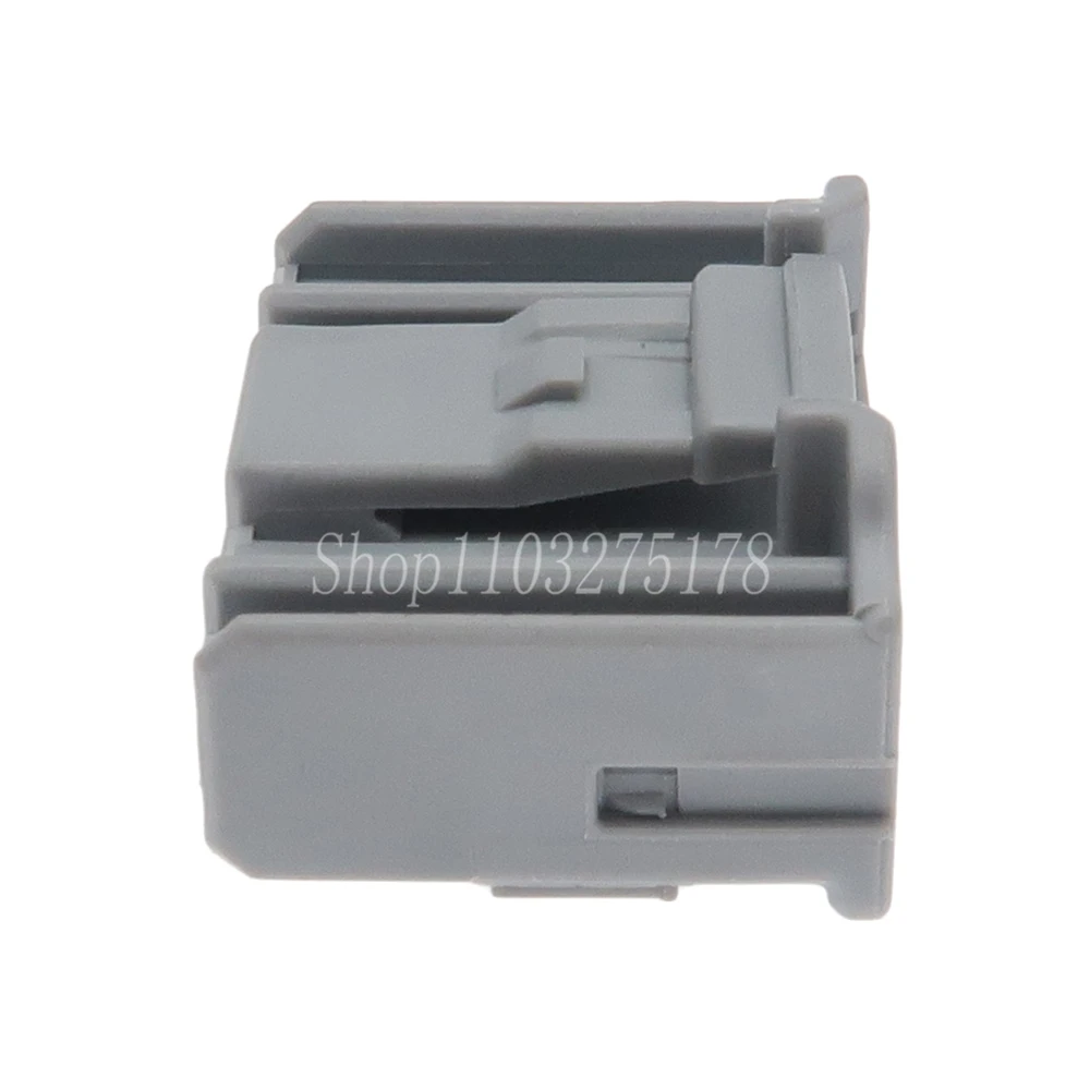 Рисунок 5 - 1 комплект 24 Pin 90980-12200 1612904-2