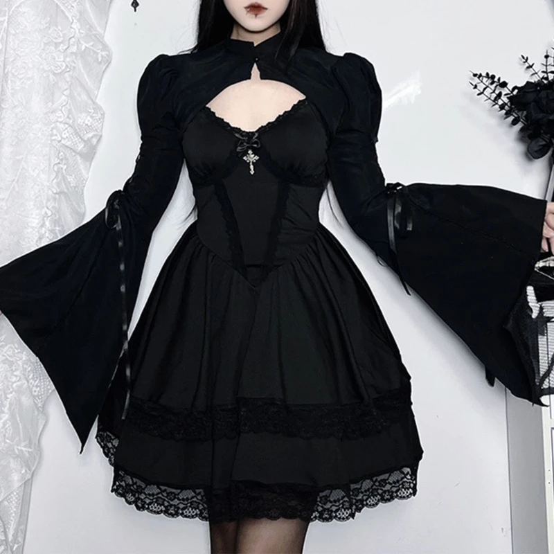 Рисунок 5 - Для женщин расклешенные рукава