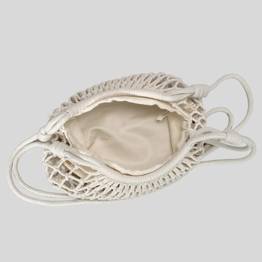 Handhold Weaving Straw Woven Handbag Elegant Handmade Woman Wrist Pack Korean Style Solid Color Woven Beach Bag Vacation