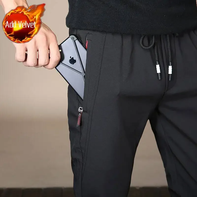 thumbnail image 1 of Pantalones casuales finos y frescos para hombre, pantalones de verano de seda de hielo refrescante, pantalones para hombre de diseñador, tallas grandes, estilo coreano, ropa de calle grande, 1 of 5