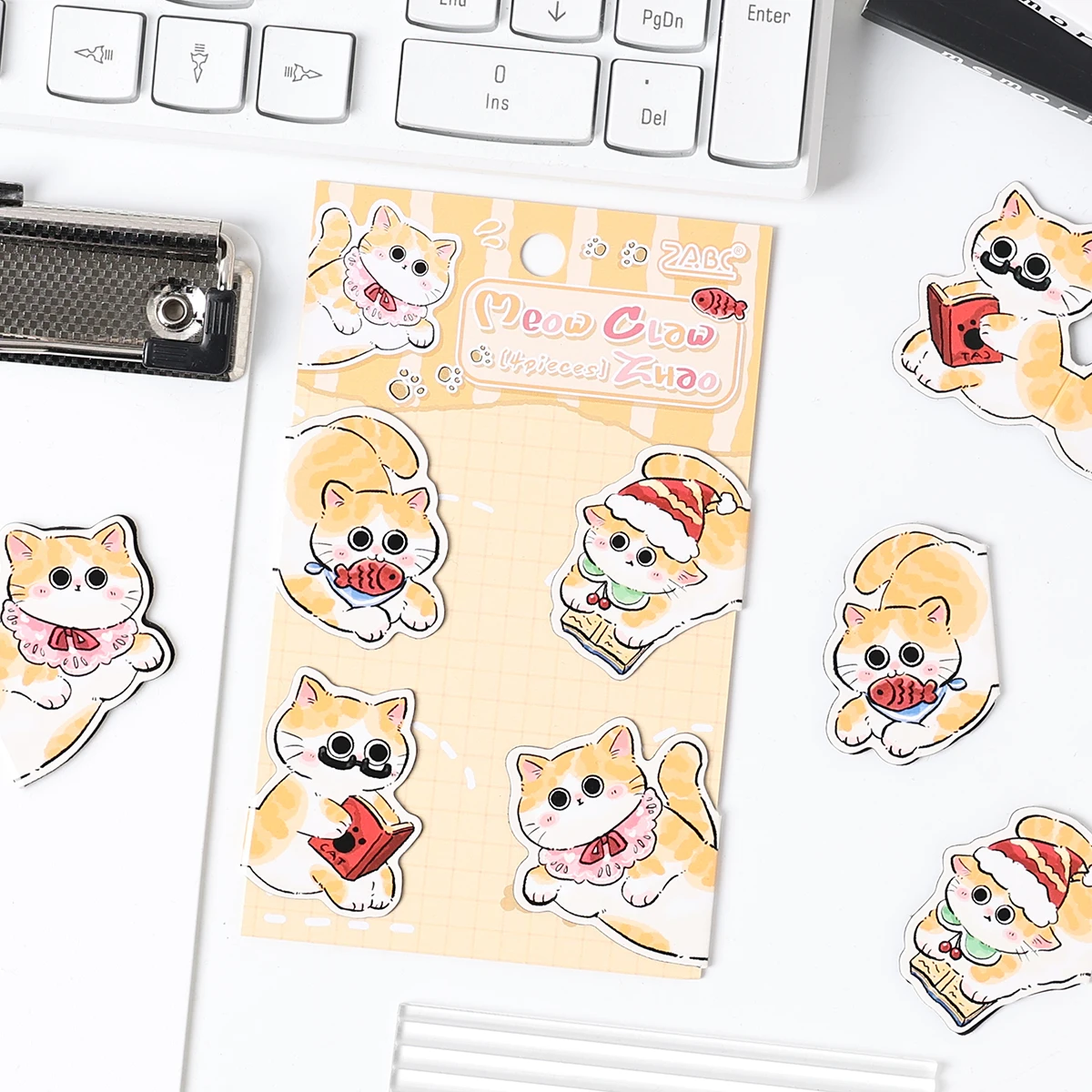 4pcs cartoon animal bookmark, magnetic reading bookmark and DIY book decoration,Fashion stationery gift for friends